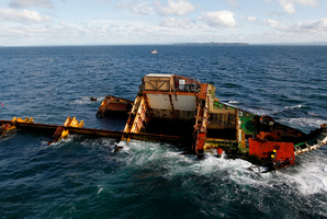 The wreck of the ship, Rena. Photo / Christine Cornege