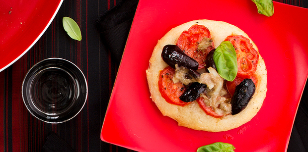 Pizzette. Photo / Babiche Martens