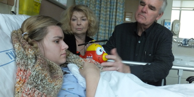 Kirsten, Gerri and Jim Steinke in Waikato Hospital. Photo / supplied