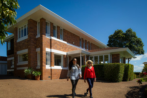 48 Paritai Drive, Orakei. Photo / Ted Baghurst
