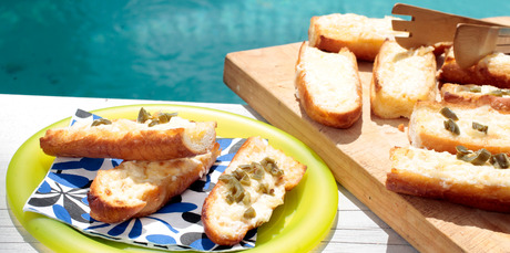 Brazilian garlic bread. Photo / Michael Craig