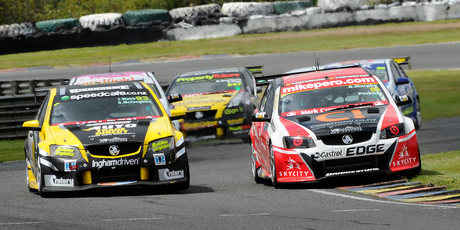 V8 Super Tourers at Pukekohe on the weekend. Scott McLaughlin left and Greg Murphy on right. Photo / Geoff Ridder