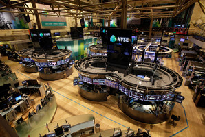 The floor of the New York Stock Exchange is empty of traders - and the three feet of water @ComfortablySmug's tweet said there was. Photo / AP