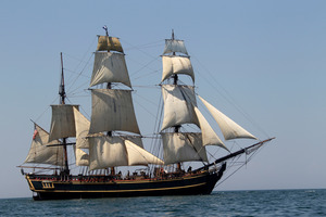2010 file photo of the tall ship HMS Bounty. The crew had to abandon her to the waves as Hurricane Sandy hit them off the coast of North Carolina. Photo / AP