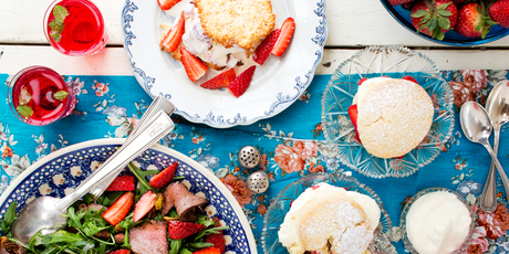 (Clockwise from top) Strawberry and coconut icecream sandwiches; strawberry shortcakes; strawberry salad with venison, rocket, pistachio and balsamic. Photo / Babiche Martens