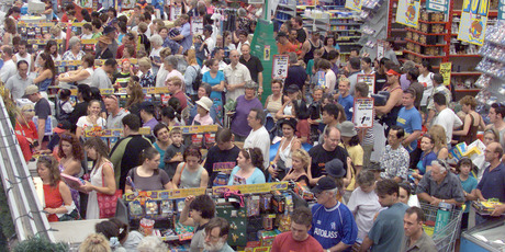There are bargains galore in the shops as retailers operate on wafer-thin margins. Photo / Paul Estcourt