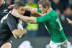 Brian O'Driscoll in action against the All Blacks. Photo / Greg Bowker