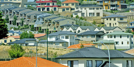 The average asking price for Auckland homes is now up to $611,864. Photo / NZH