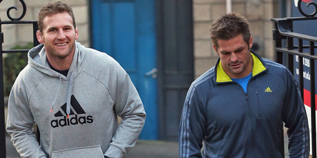 Kieran Read and Richie McCaw of the All Blacks arrive for a gym session at the University of Edinburgh Centre for Sport and Exercise. Photo / Getty Images