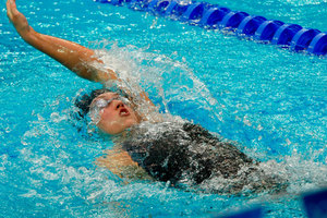 New Zealand swimmer Melissa Ingram took out the women's 200m backstroke on the first day of the FINA World Cup in Tokyo today. Photo / Getty Images.