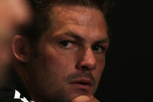 All Blacks captain Richie McCaw has been quick to send a message to his players on arrival in Edinburgh for their first of four tests in Europe. Photo / Getty Images.