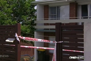 A house in Manurewa is searched by police after the fatal stabbing of Inayat Kawthar. Picture / One News