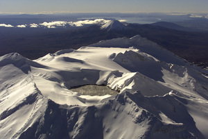 The last eruption at Mt Ruapehu was in 2007. It was also thought to have been caused by a build-up of pressure beneath crater lake. Photo / Nicola Topping