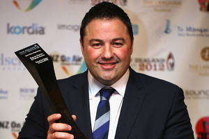 TV3 Political Editor Duncan Garner with his award for Best News Reporting during the New Zealand Television Awards. Photo / Getty Images