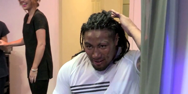 Ma'a Nonu gets a spray tan in Cardiff. Photo / YouTube