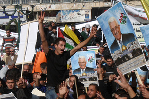 Palestinians during a rally supporting the Palestinian bid for recognition as a non-member state. Photo / AP