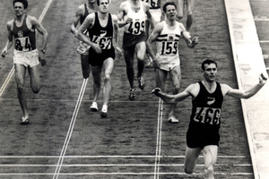 Sir Peter Snell, who lives in the US, won the Olympic 800m title in Rome in 1960 and the 800m and 1500m double in Tokyo in 1964. Photo / Herald File