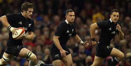 Richie McCaw of the All Blacks makes a break during the international match between Wales and New Zealand. Photo / Getty Images.