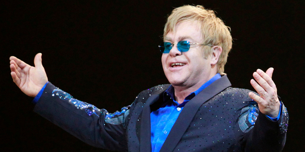 Elton John offended China by dedicating a song to a dissident artist. Photo/AP