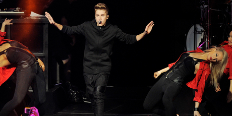 Justin Bieber performs during KIIS FM's Jingle Ball. Photo/AP