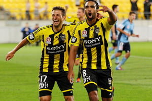 Vince Lia (L) and Paul Ifill of the Wellington Phoenix. Photo / Getty Images.
