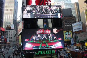 Cameras home in on a group and put them in Hyundai's larger-than-life car.