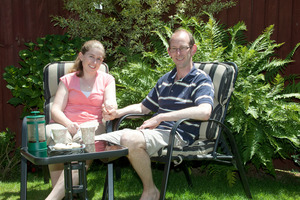 David Bain and fiancee Liz Davies at home in Christchurch yesterday. Photo / Jason Boa
