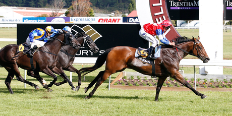 Final Touch (right) wins the group one Captain Cook Stakes at Trentham. Photo / SNPA