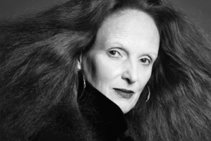 Grace Coddington says little about Anna "Nuclear" Wintour.