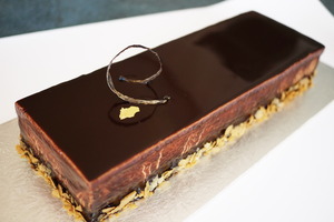 The cakes at Vaniye are detailed, beautiful and beyond delicious.