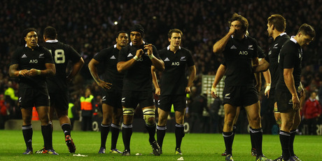 The All Blacks' humiliating 38-21 defeat by England at Twickenham this month is an argument for reducing the number of tests they have to play. Photo / Getty Images