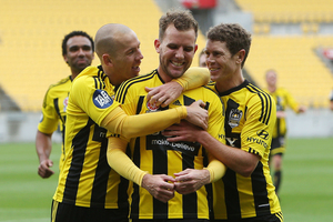 Jeremy Brockie's (centre) two goals gave Phoenix the edge. File photo / AP