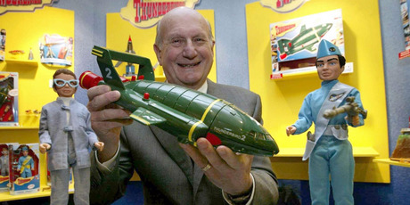 Gerry Anderson with Thunderbird 2 and the crew. Photo / AP