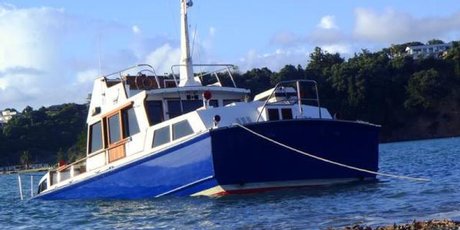 The 14m VIP Barge was commissioned by the Navy in 1980. Twitpic / Kate Malcolm