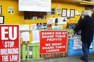 Occupy protesters in Dublin's Dame St. Photo / Chris Barton