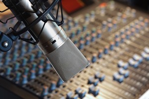 In 2011, Jonathan Coleman gave approval for MediaWorks to cut local content on Kiwi FM. Photo / Thinkstock