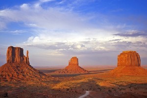 Arizona's distinctive Monument Valley has been the backdrop for numerous John Wayne movies. Photo / Thinkstock