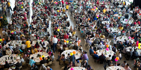The Chinese tourists were among 2800 people at the Auckland City Mission's Christmas dinner. Photo / Richard Robinson