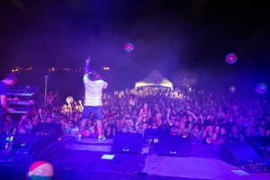 Shapeshifter perform to a crowd of thousands on New Years Eve at the La De Da 2012 New Years Festival. Photo / Aaron Moffitt