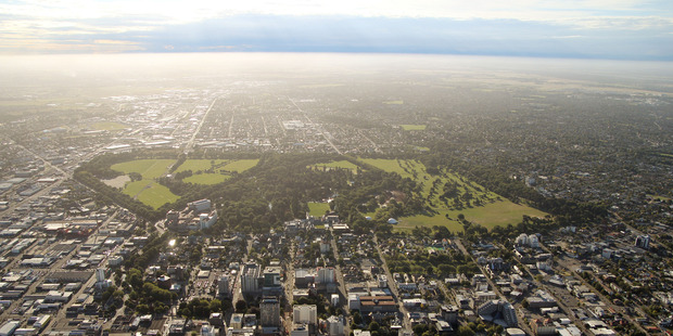 Damaged Christchurch is a powerful reminder that Aucklanders can't afford to be complacent about the risks of earthquakes, an engineer says. Photo / APN