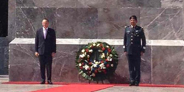 New Zealand Prime Minister John Key lays a wreath at Los Ninos Heroes monument in Mexico City. Photo / Supplied