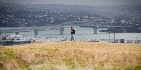 The parched summit of Mt Eden. Much-needed rain is on the way for Auckland. Photo / Natalie Slade