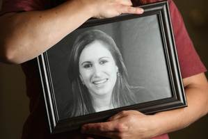 Rhonda Renata holds a photograph of her daughter Jasmine. Photo / Greg Bowker