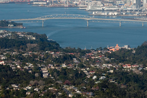 The Government knows Auckland's issues become New Zealand's problems. Photo / Richard Robinson