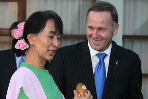 Prime Minister John Key and Aung San Suu Kyi. Photo / Alan Gibson