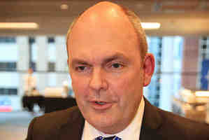 The minister in charge of sorting out the Novopay problems, Steven Joyce, was flying back from overseas last night. Photo / Greg Bowker