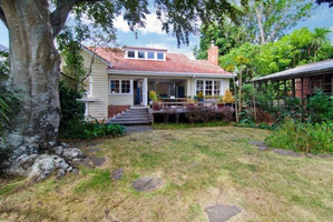 The buyer intends to knock down the Kipling Ave house to make way for two new townhouses. Photo / Supplied