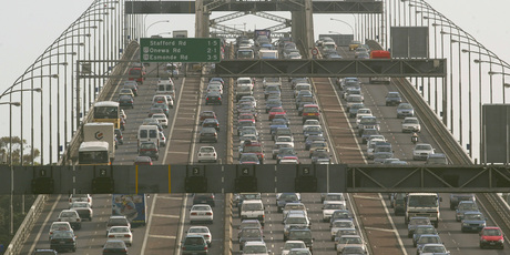 It is commuters and businesses who pick up most of the tab, through wasted petrol, wasted time and delayed shipments. Photo / NZ Herald