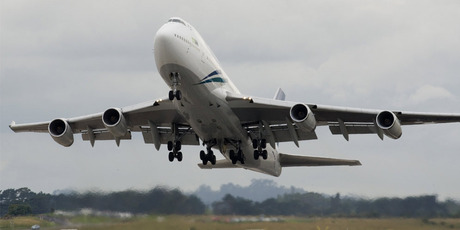 Fewer kiwis left our shores to live in Australia last month. Photo /