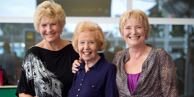 Sisters Jackie Viskovich (left) and Nina Cryns with their aunt Joan Cleary at Auckland International Airport. Photo / Natalie Slade